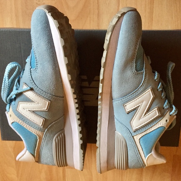 New Balance Classics Womens 574 Baby Blue Size 6B - Picture 3 of 7